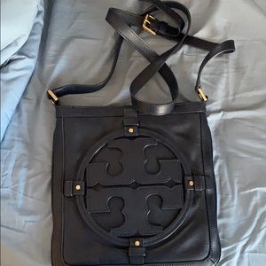 Tory Burch cross over bag
